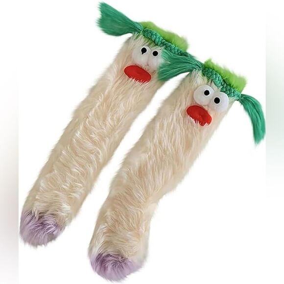 🤯5/$20🤯 Cute Warm 3D Animal Fuzzy Socks Size 6-11 NWT - Picture 1 of 3
